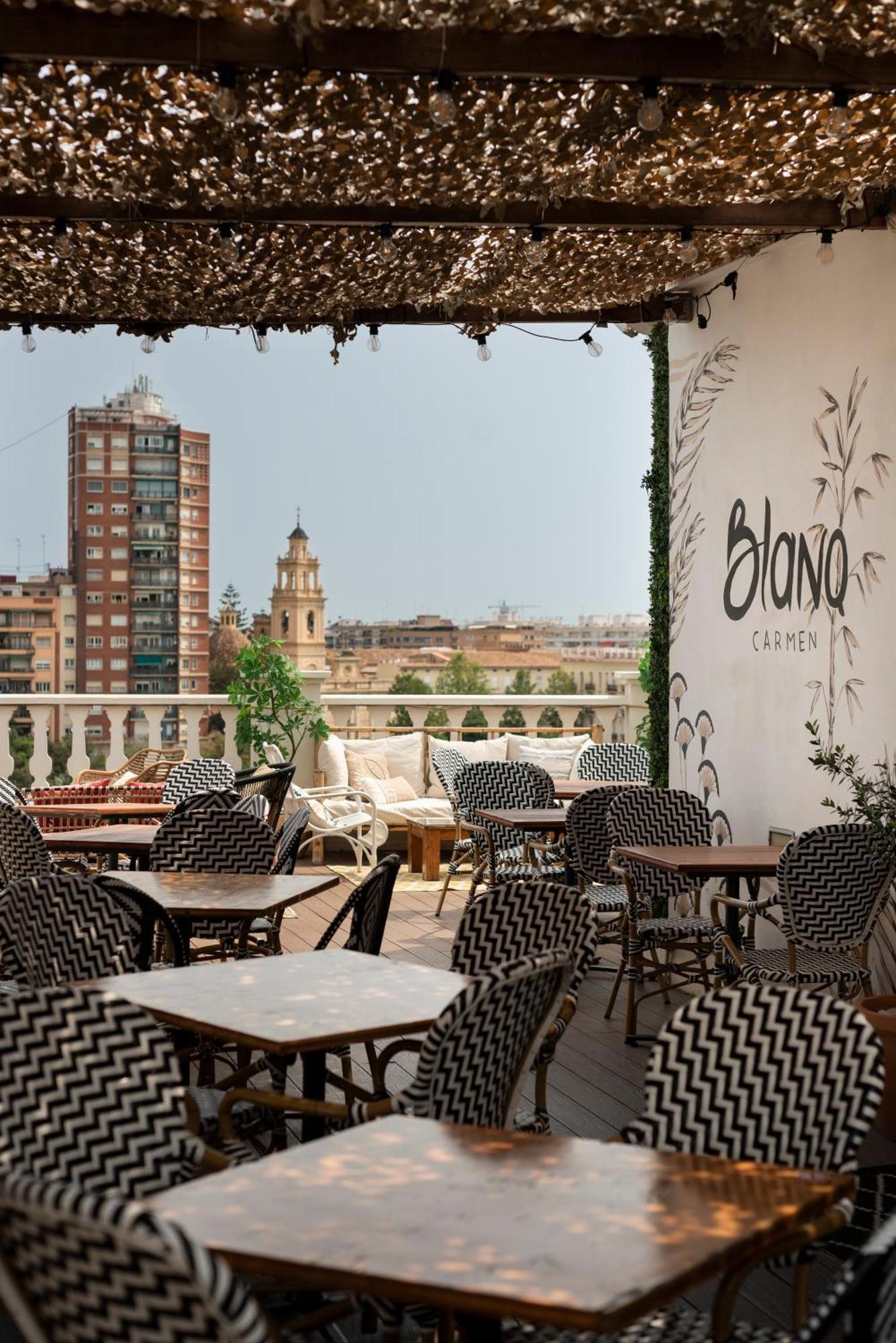 Blanq Carmen Hotel Valencia Bagian luar foto